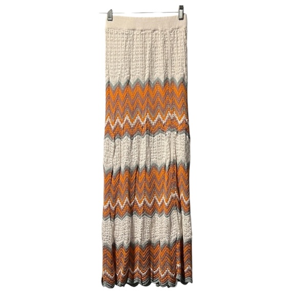 Petal & Pup Zigzag Crochet Maxi Skirt White Orange Gray 8 EUC Boho Cottagecore - Picture 3 of 7